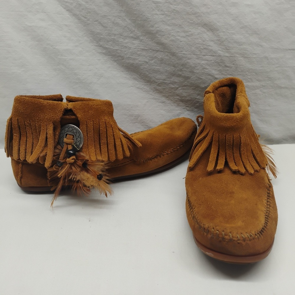 Minnetonka Suede Fringe Ankle Booties in Chestnut Brown